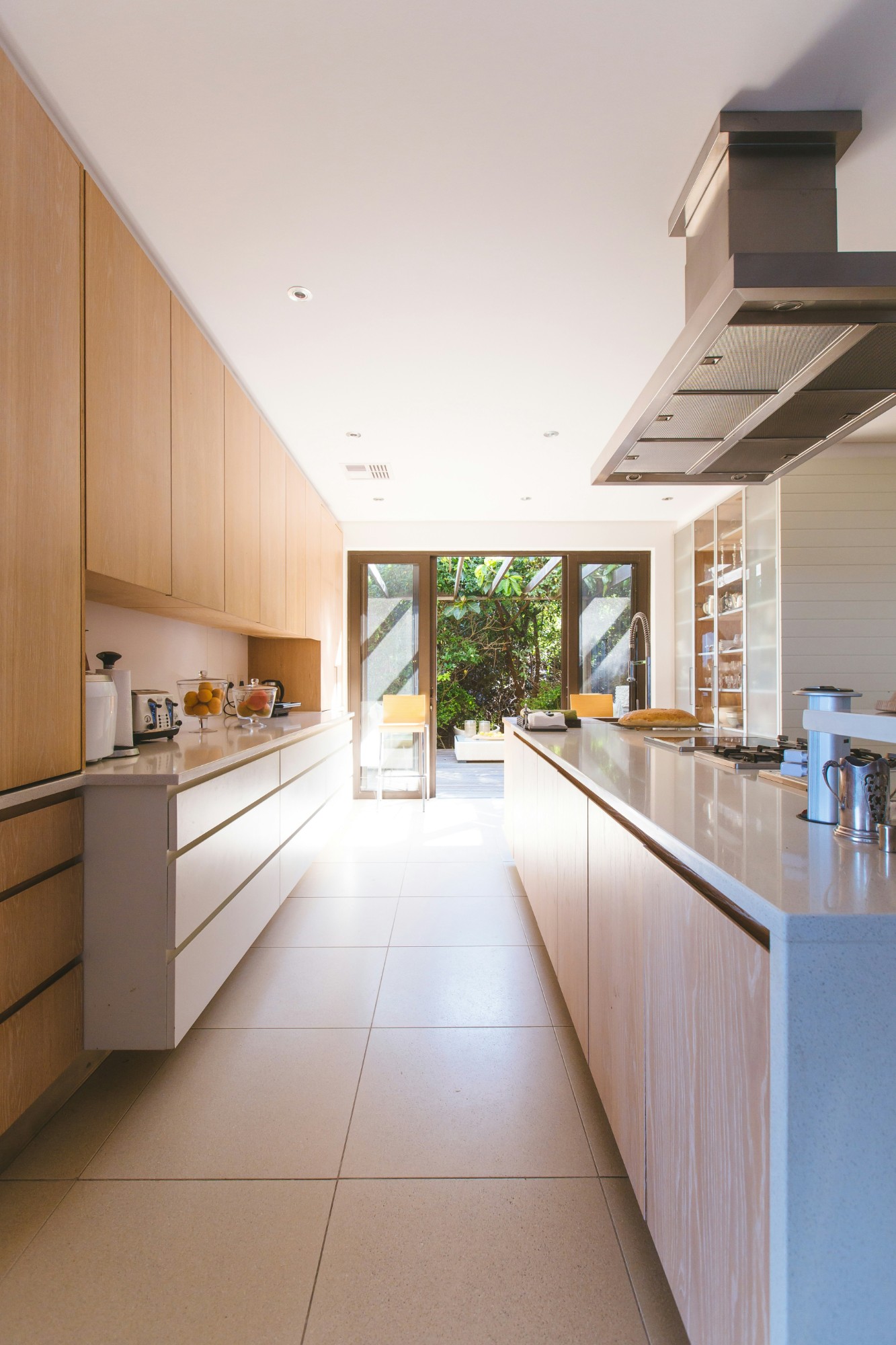 Grassroots — interior detail